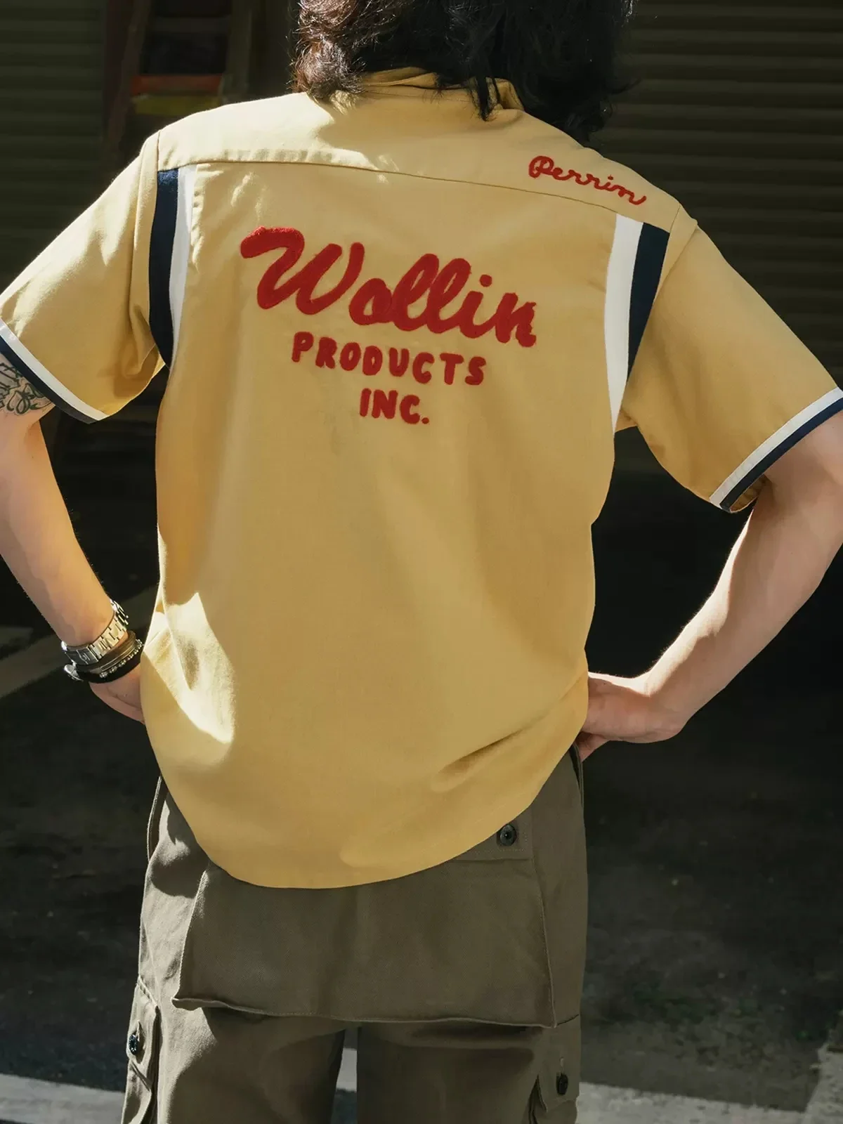 قميص البولينج الرجعية غير المخ - مراجعة Bowling Shirt Camp وسعره