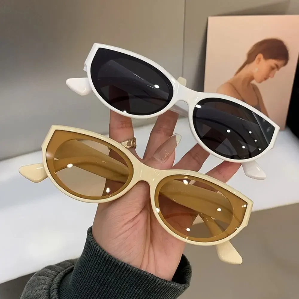 نظارات شمسية كلاسيكية على شكل  - مراجعة Vintage Fashion Y2K وسعره