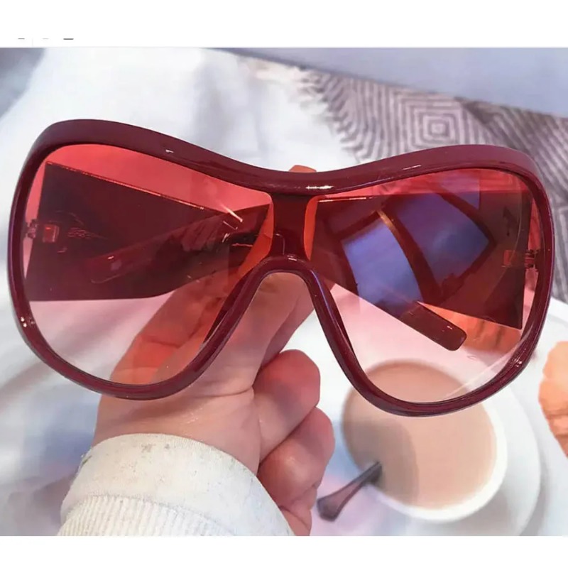 نظارات شمسية كبيرة الحجم من ون - مراجعة Vintage Fashion Y2K وسعره